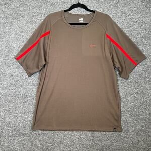 Nike Shirt Mens XL Extra Large Brown Short Sleeve Performance Stretch‎ Swoosh